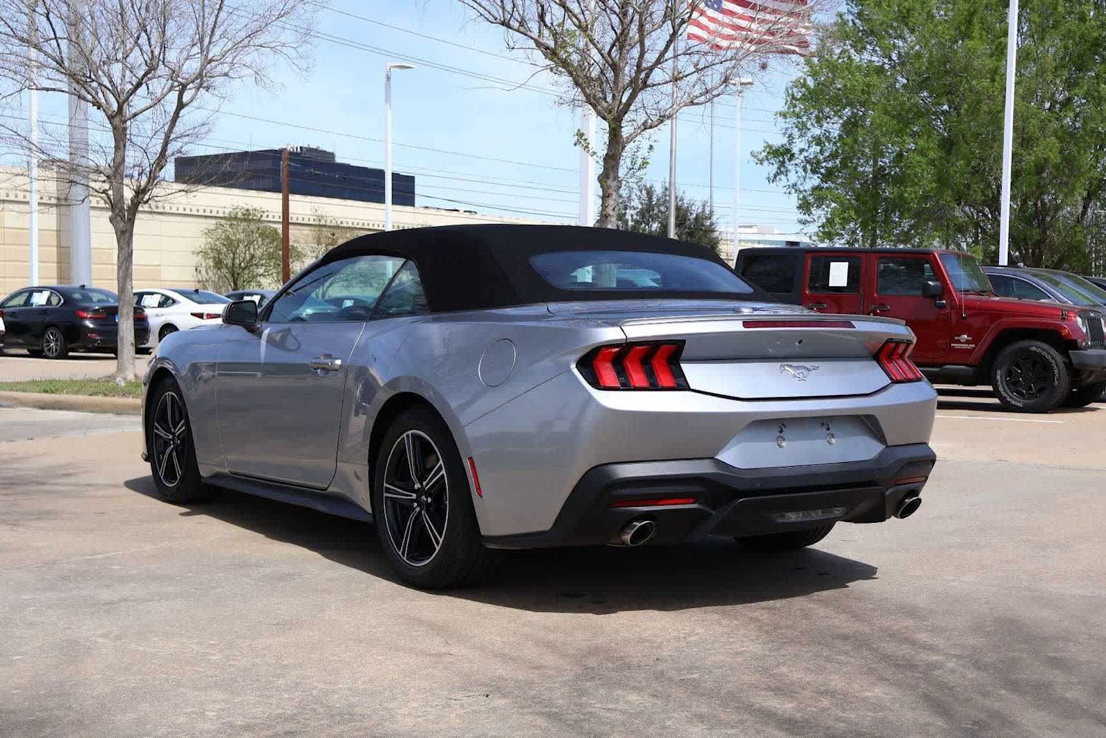 Used 2024 Ford Mustang Premium RWD image 4
