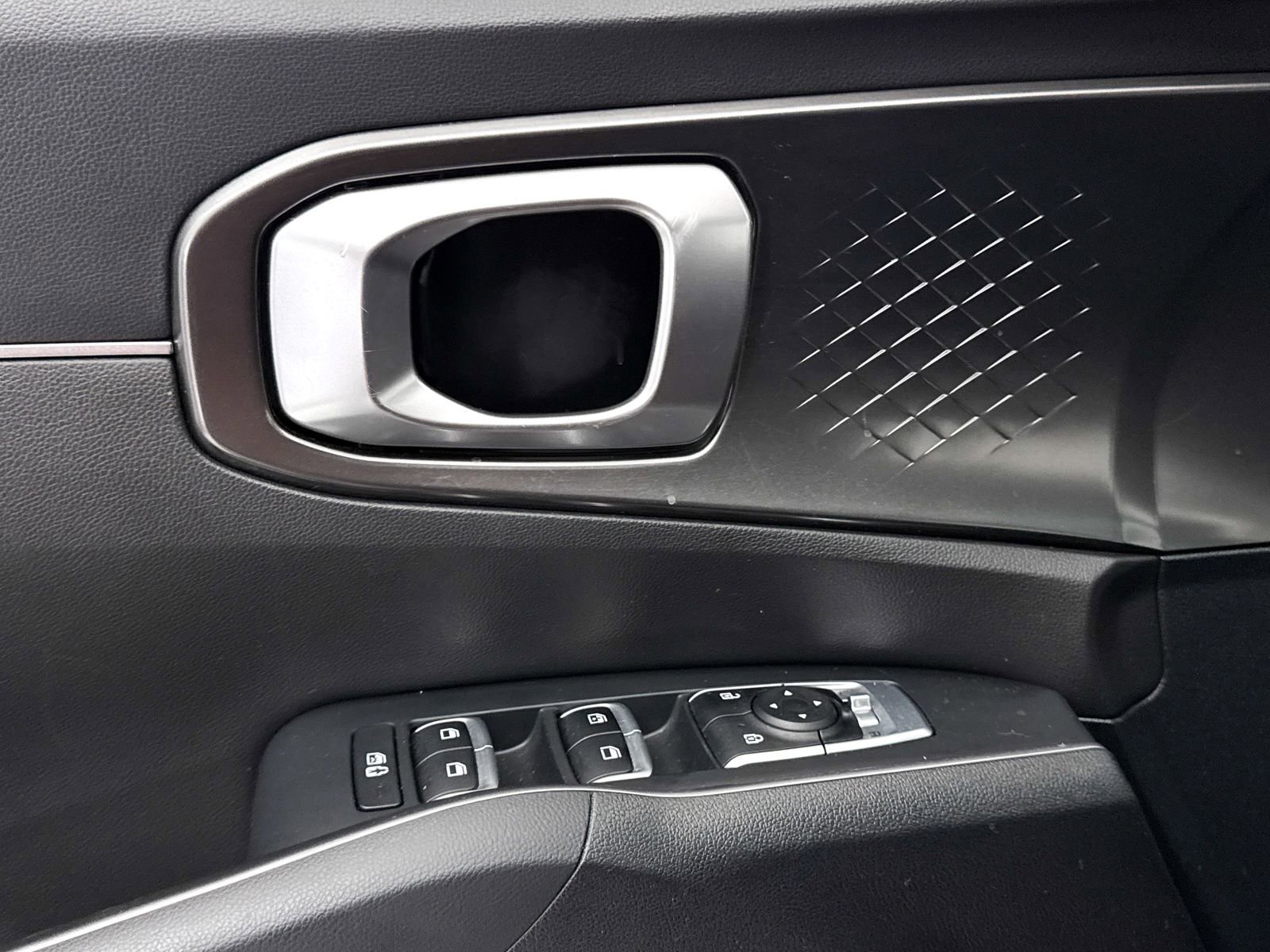 Certified 2023 Kia Sorento EX w/ Panoramic Sunroof Package FWD image 31