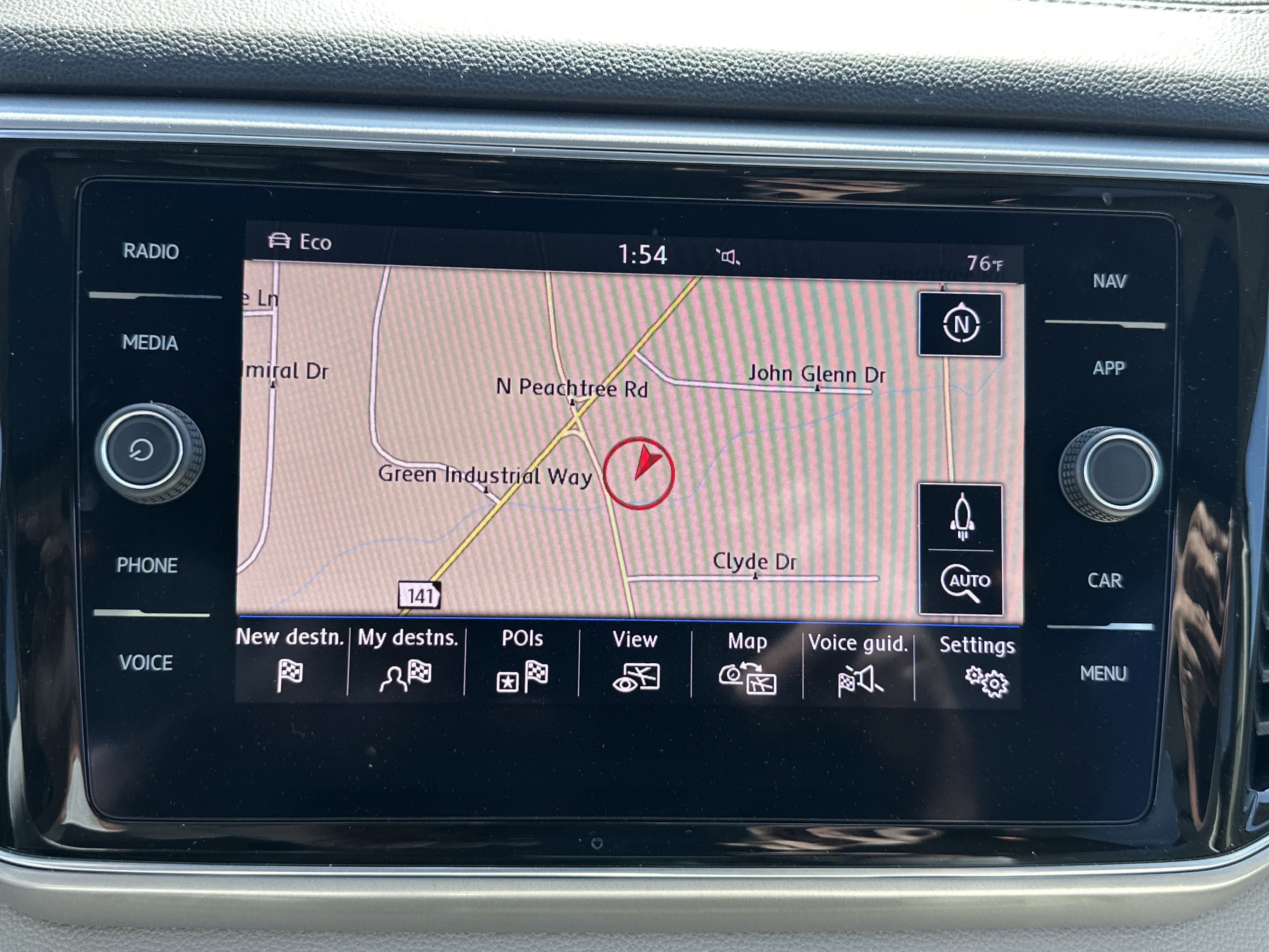 Used 2019 Volkswagen Atlas SEL R-Line image 33