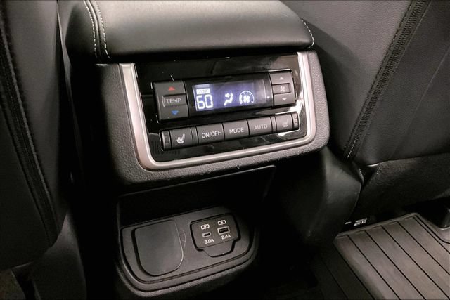 Used 2023 Subaru Ascent Limited w/ Technology Package AWD/4WD image 34