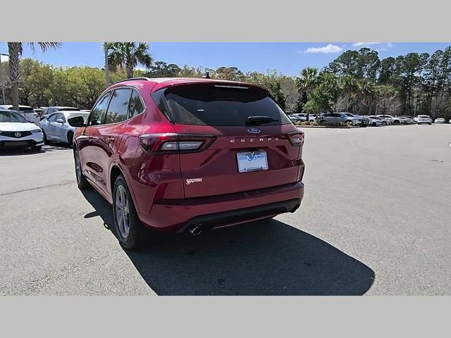 Used 2024 Ford Escape ST-Line w/ Cold Weather Package image 23