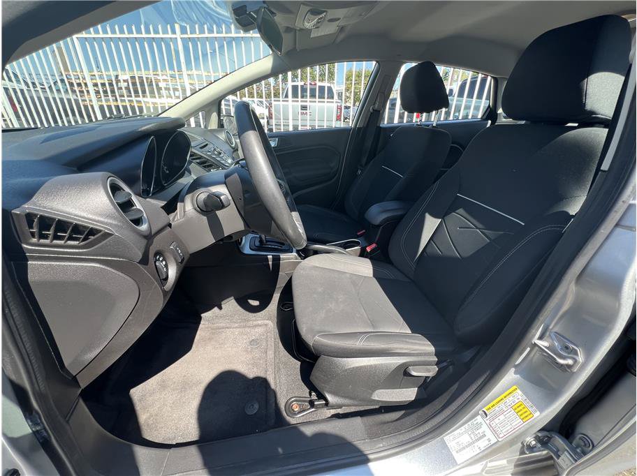 Used 2014 Ford Fiesta SE FWD image 14