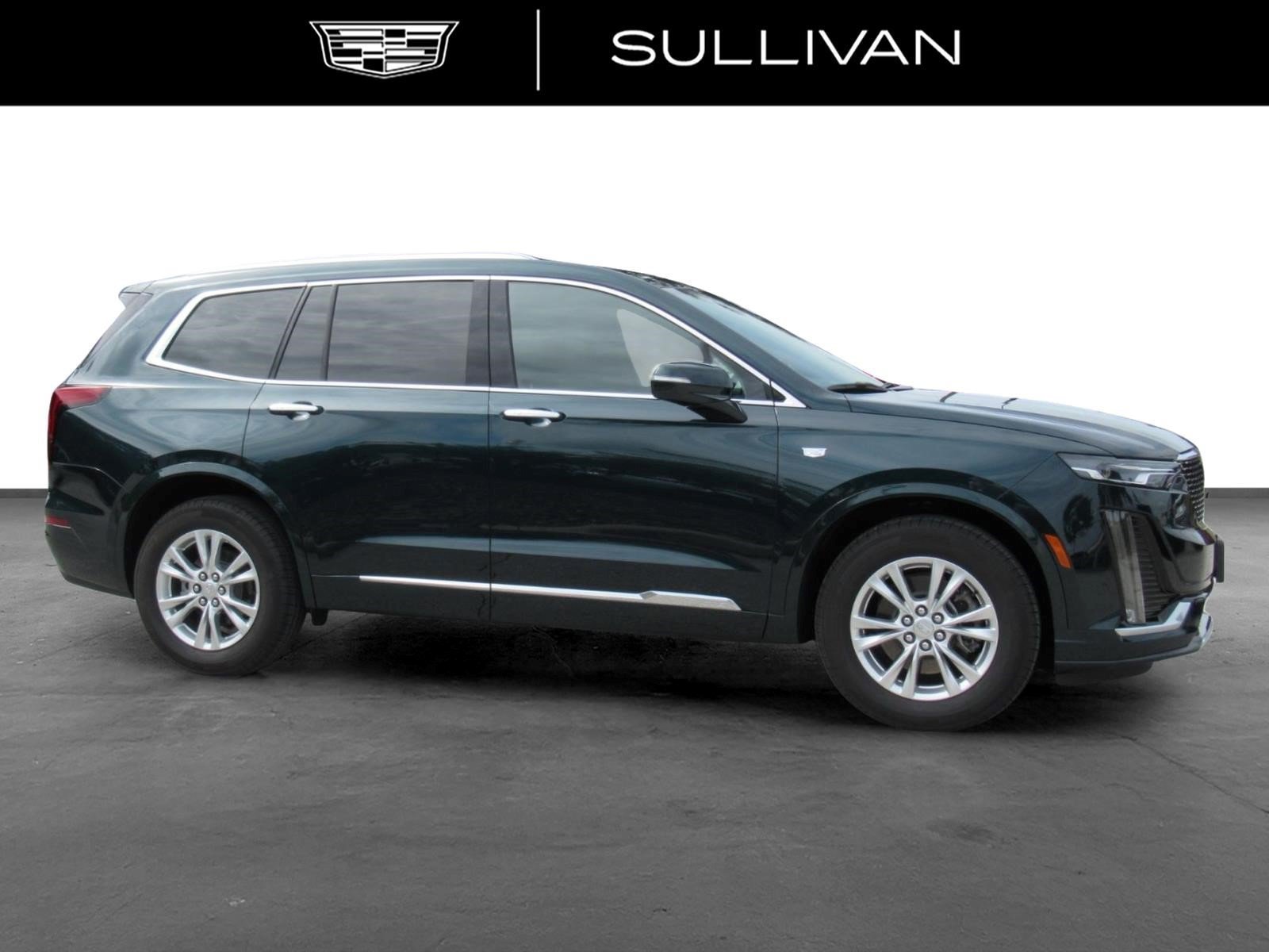 Certified 2025 Cadillac XT6 Luxury FWD image 2