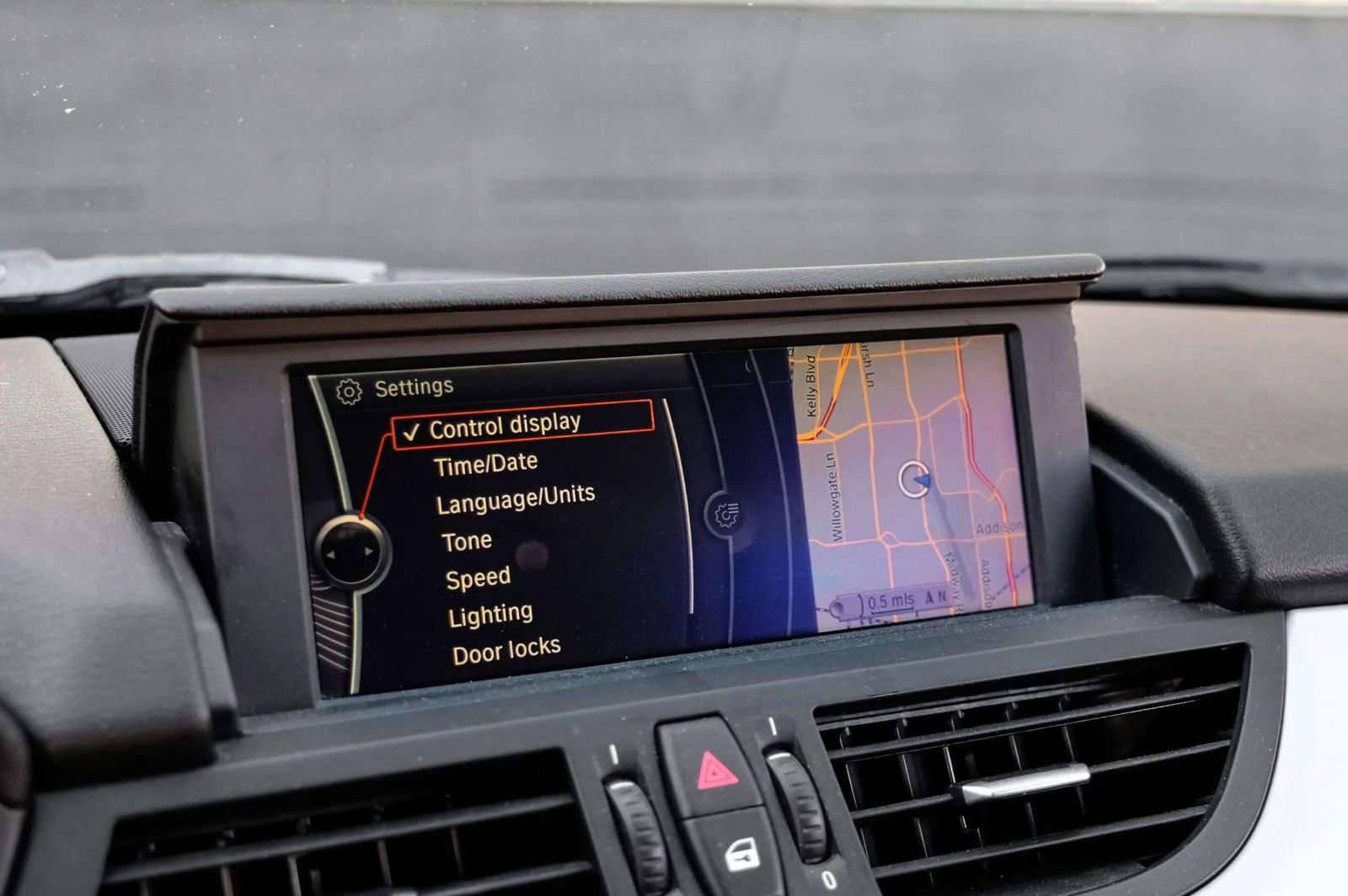 Used 2012 BMW Z4 sDrive28i image 32