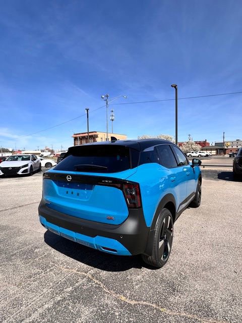 New 2025 Nissan Kicks SR image 7