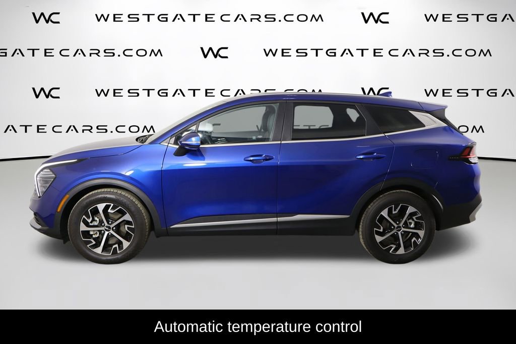 Used 2025 Kia Sportage EX image 5