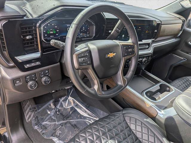 Used 2024 Chevrolet Silverado 3500 High Country w/ High Country Premium Package image 10