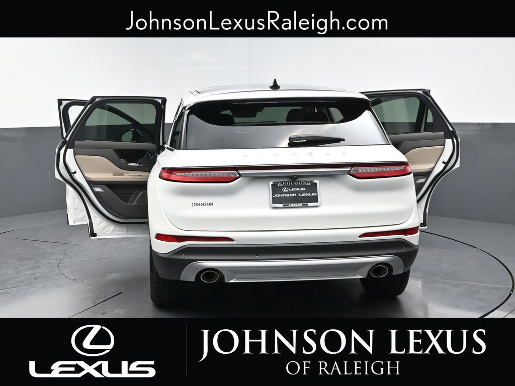 Used 2024 Lincoln Corsair FWD w/ Equipment Group 102A image 25
