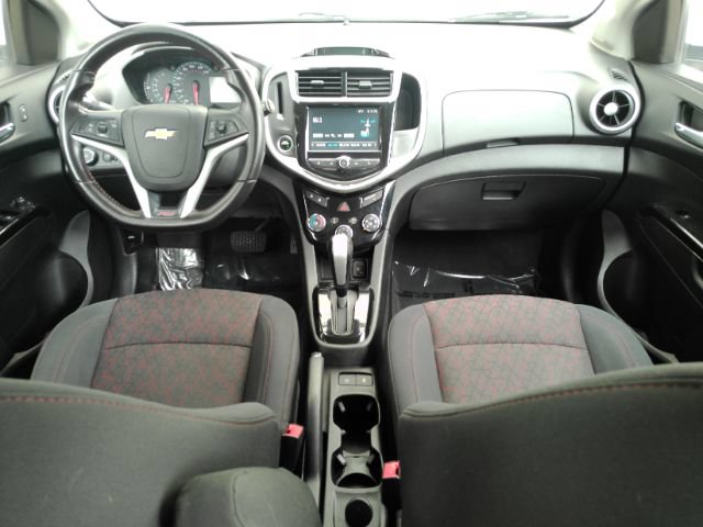 Used 2017 Chevrolet Sonic LT w/ Convenience Package FWD image 3
