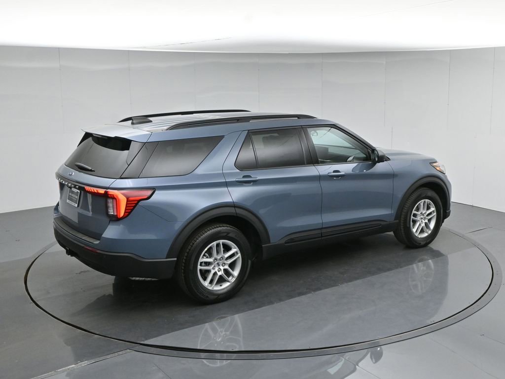 New 2026 Ford Explorer Active RWD image 40
