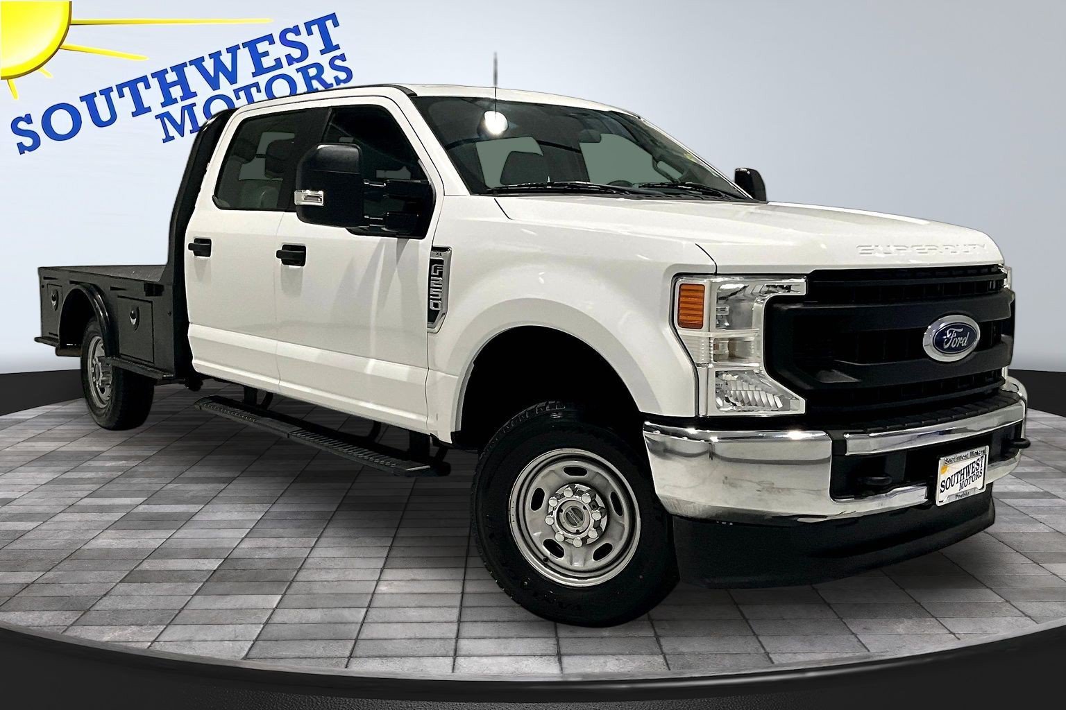 Used 2020 Ford F250 XL w/ Power Equipment Group AWD/4WD image 3