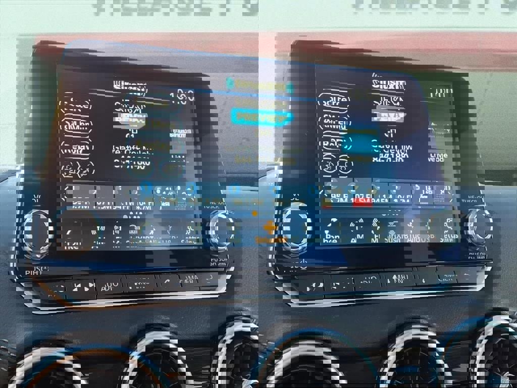 Used 2024 Nissan Sentra SV image 16