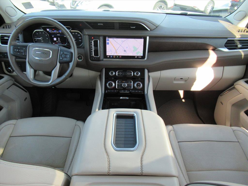 Used 2021 GMC Yukon Denali AWD/4WD image 11