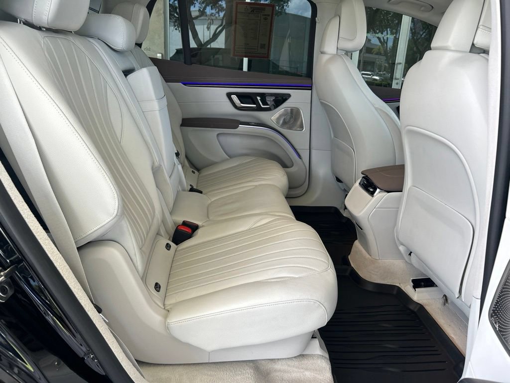Used 2023 Mercedes-Benz EQS 580 4MATIC SUV image 30