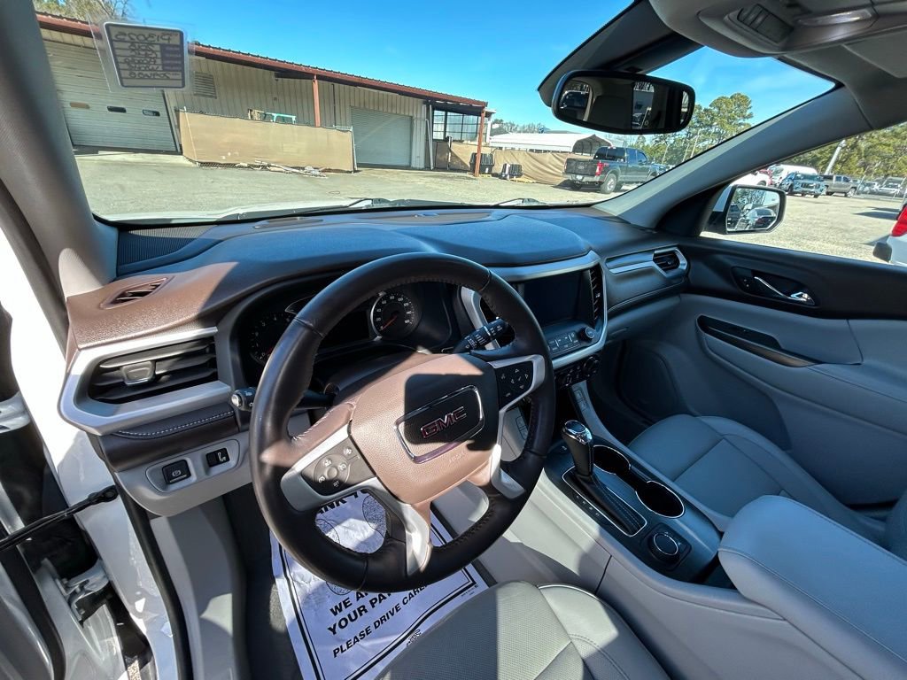 Used 2018 GMC Acadia SLT video 2