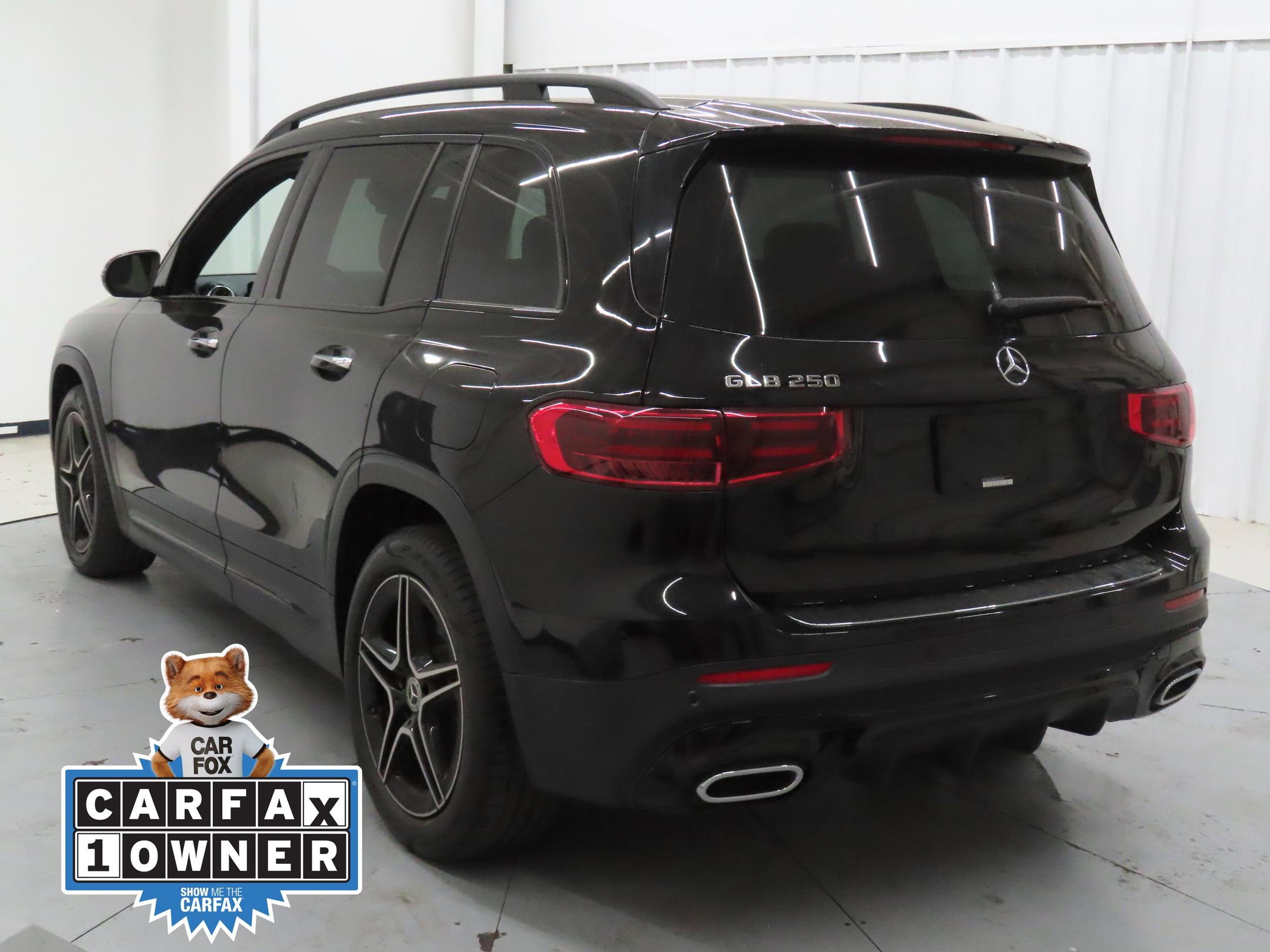 Used 2024 Mercedes-Benz GLB 250 image 5