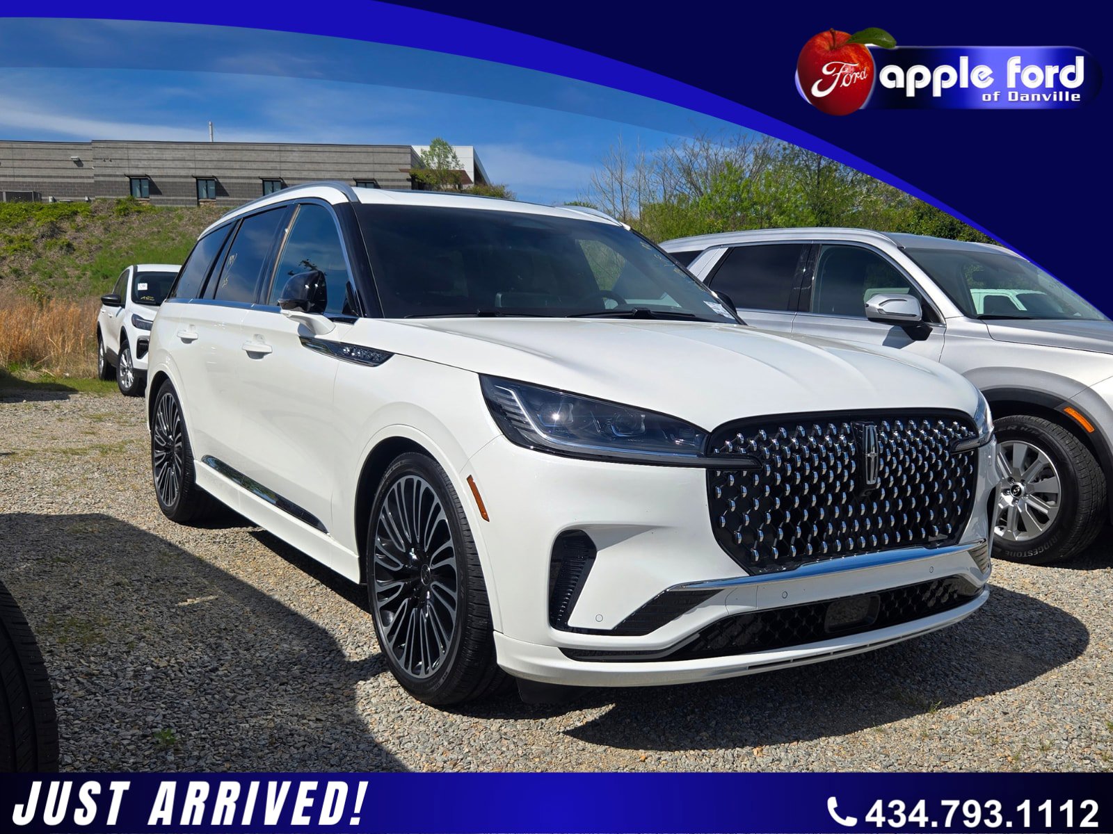 Used 2025 Lincoln Aviator Black Label image 1