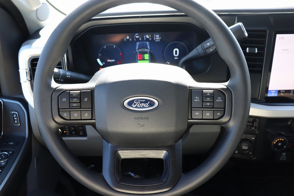 New 2026 Ford F250 4x4 Crew Cab Super Duty image 33