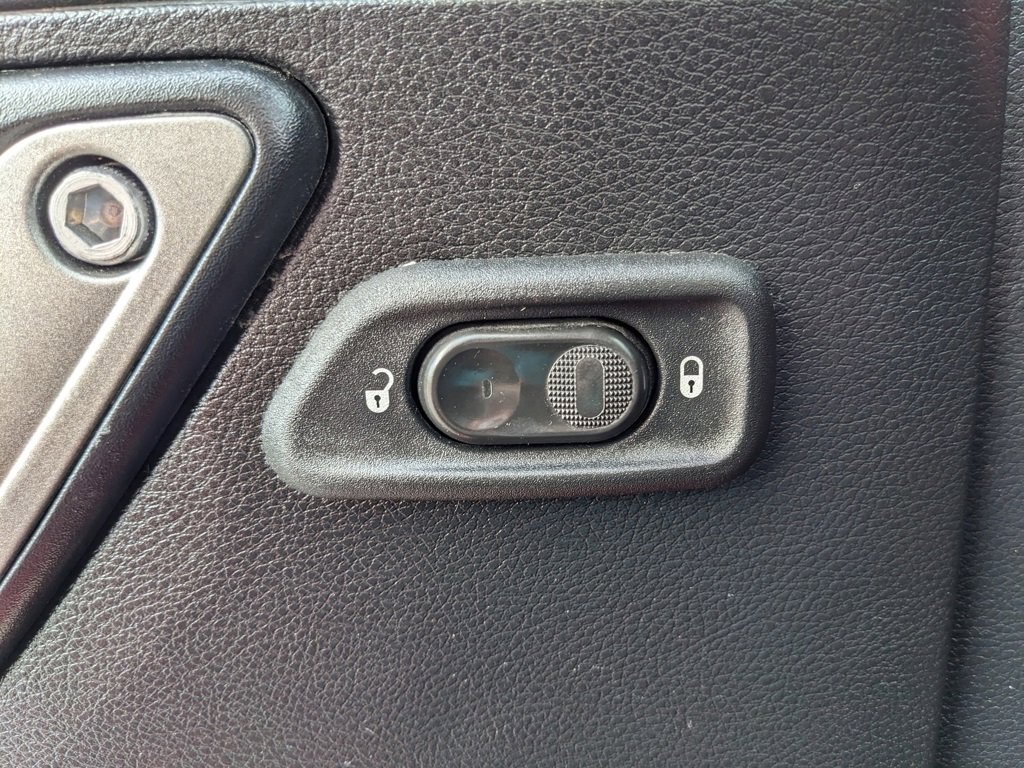 Used 2015 Jeep Wrangler Unlimited Sport w/ Quick Order Package 24S image 43