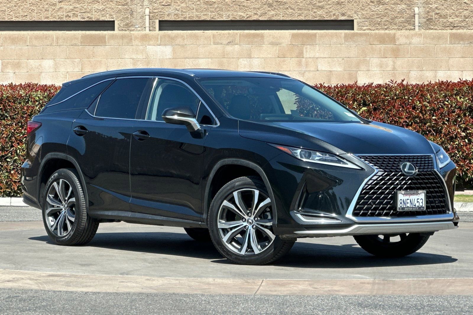 Used 2020 Lexus RX 350L FWD w/ Premium Package image 2