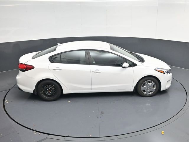 Used 2017 Kia Forte LX w/ LX Popular Package image 38