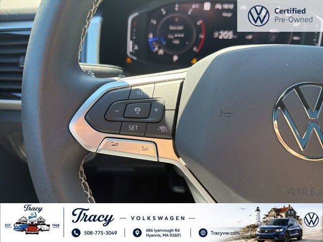 Certified 2023 Volkswagen Atlas Cross Sport SEL AWD/4WD image 17