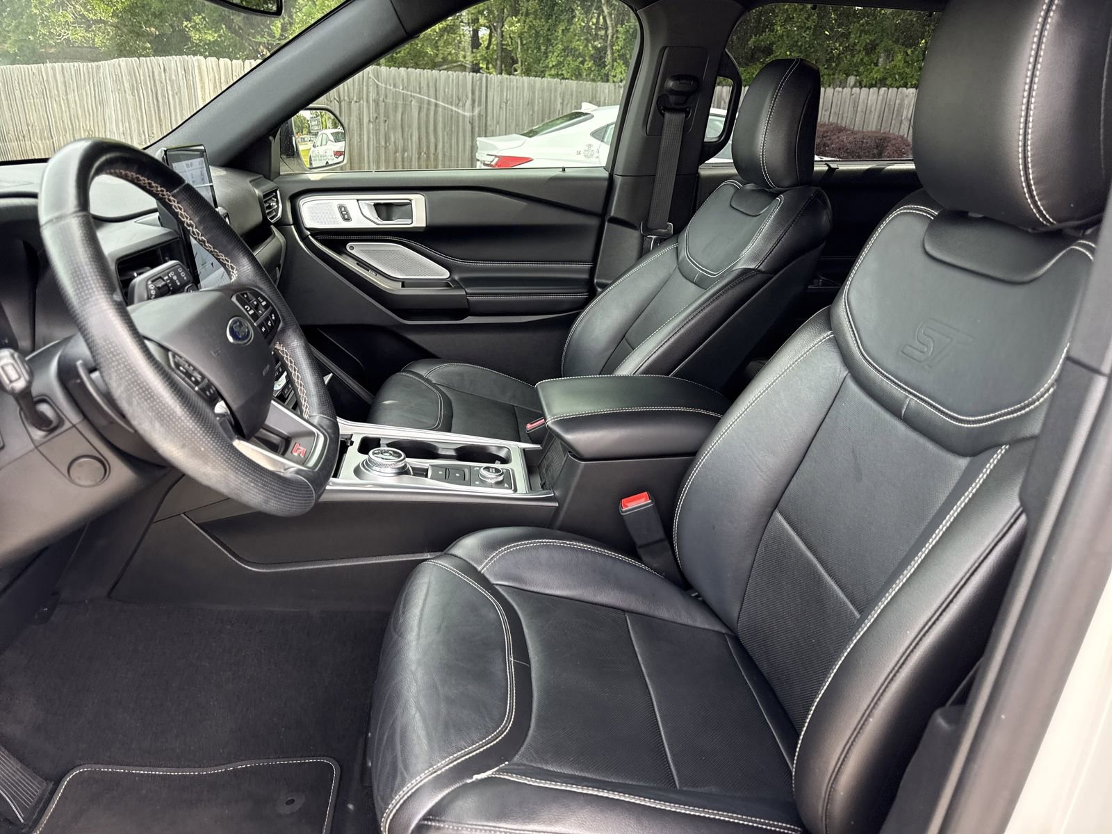 Used 2020 Ford Explorer ST w/ Premium Technology Package AWD/4WD image 9