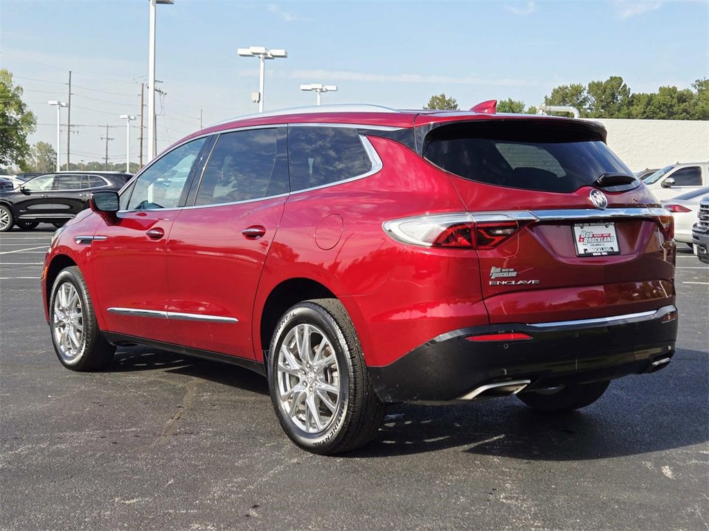Used 2023 Buick Enclave Essence w/ Experience Buick Package image 7