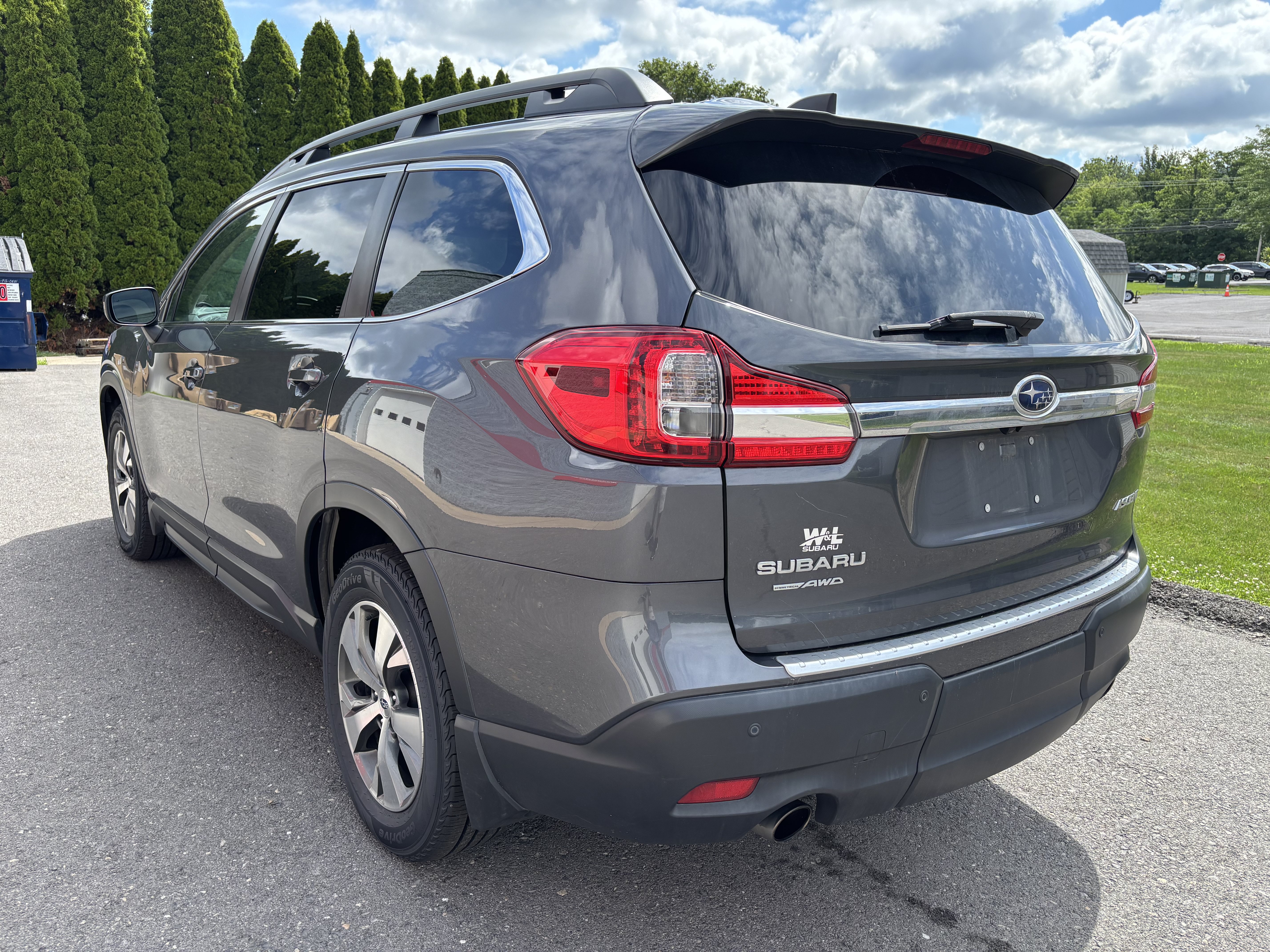 Used 2021 Subaru Ascent Premium w/ Convenience Package AWD/4WD image 5
