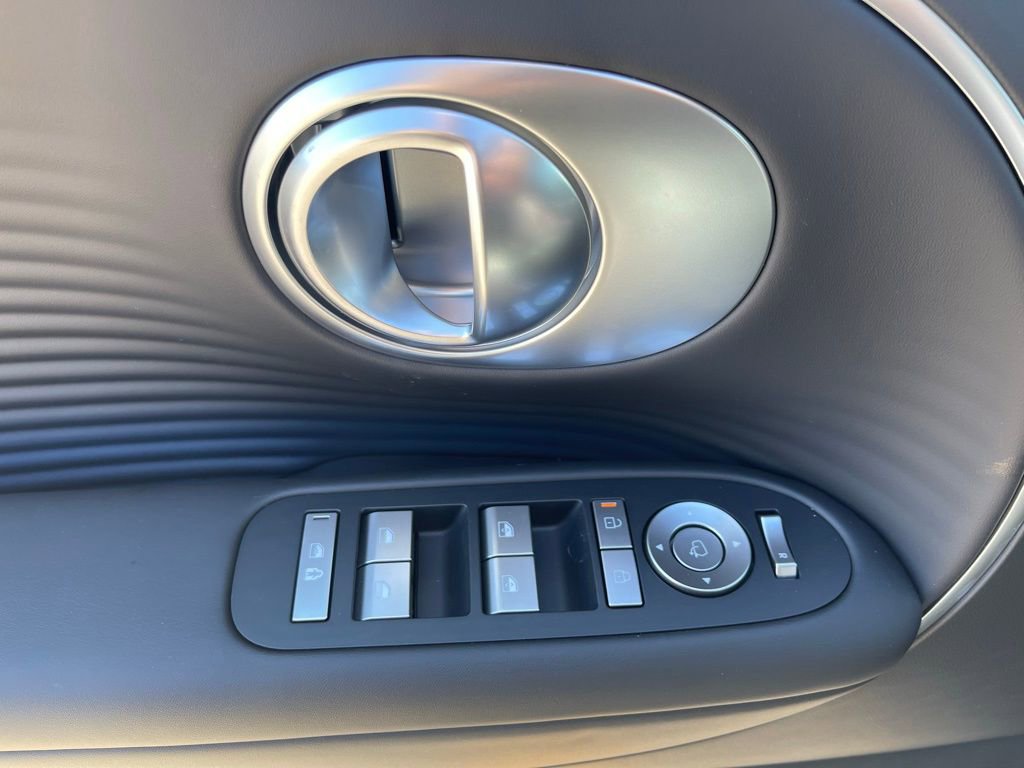 New 2026 Hyundai Ioniq 9 SEL AWD/4WD image 18
