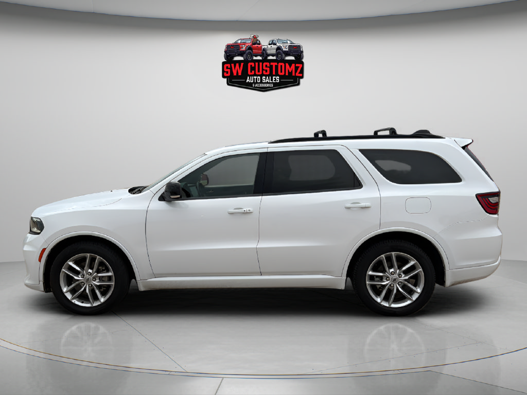 Used 2024 Dodge Durango GT RWD image 4