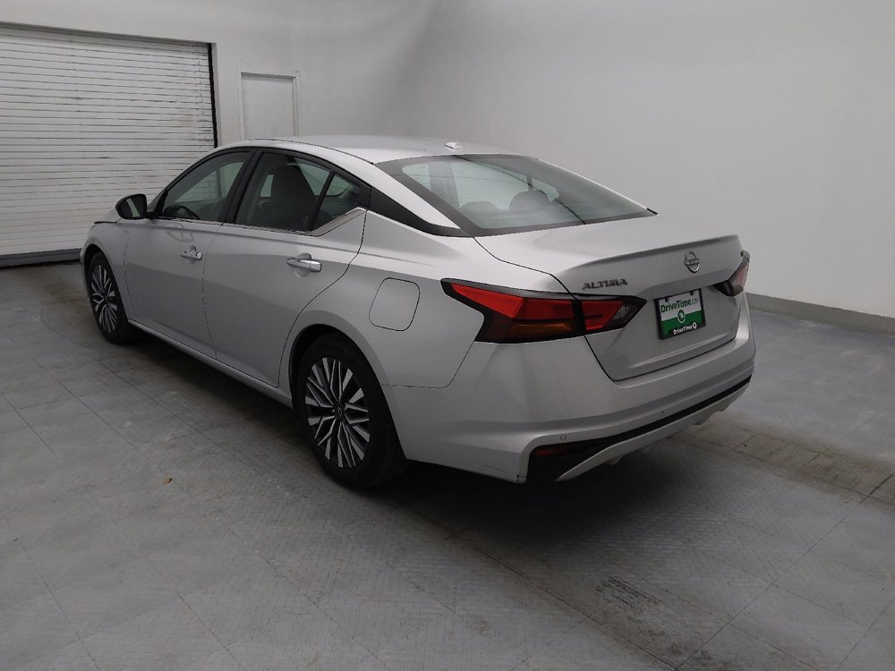 Used 2024 Nissan Altima 2.5 SV image 5