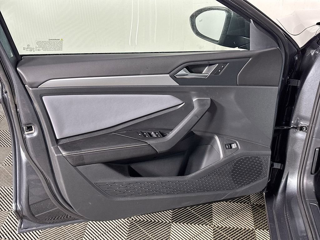 New 2026 Volkswagen Jetta SE image 10