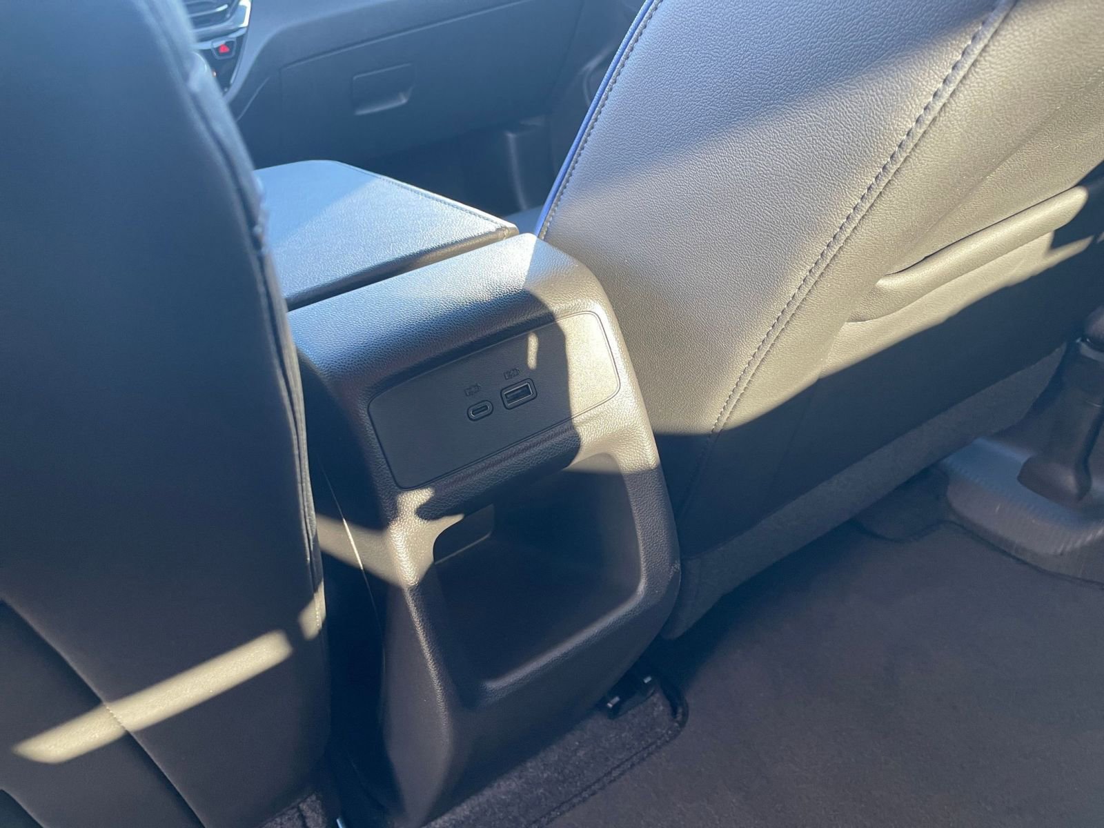 Used 2025 Buick Envista Sport Touring image 23