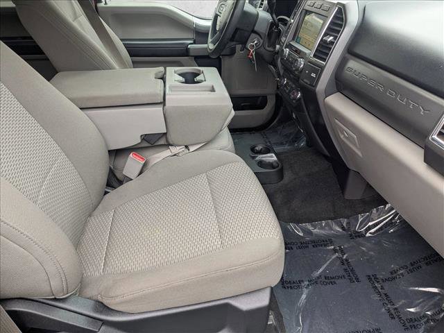 Used 2017 Ford F250 XLT w/ XLT Premium Package image 19