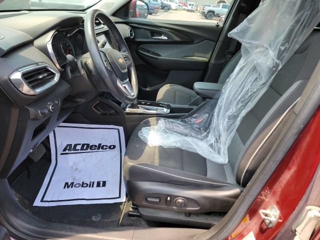 Used 2022 Chevrolet TrailBlazer LT AWD/4WD image 12