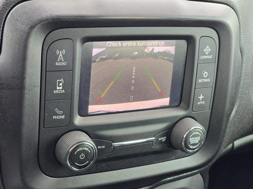 Used 2019 Jeep Renegade Sport image 9