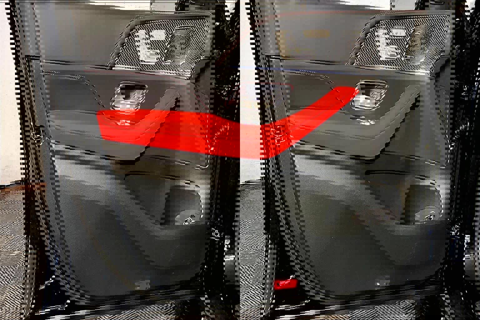 New 2026 Mercedes-Benz GLE 53 AMG 4MATIC Coupe image 11