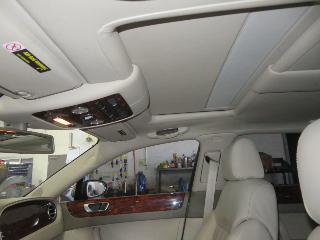 Used 2006 Bentley Flying Spur Flying Spur AWD/4WD image 20