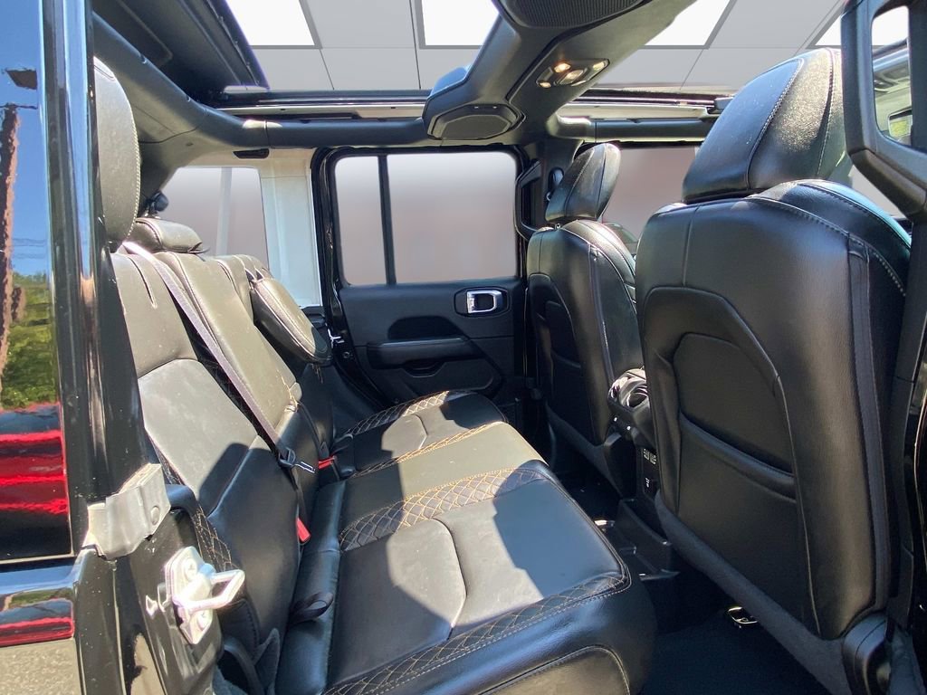 Used 2022 Jeep Wrangler Unlimited Sahara image 10