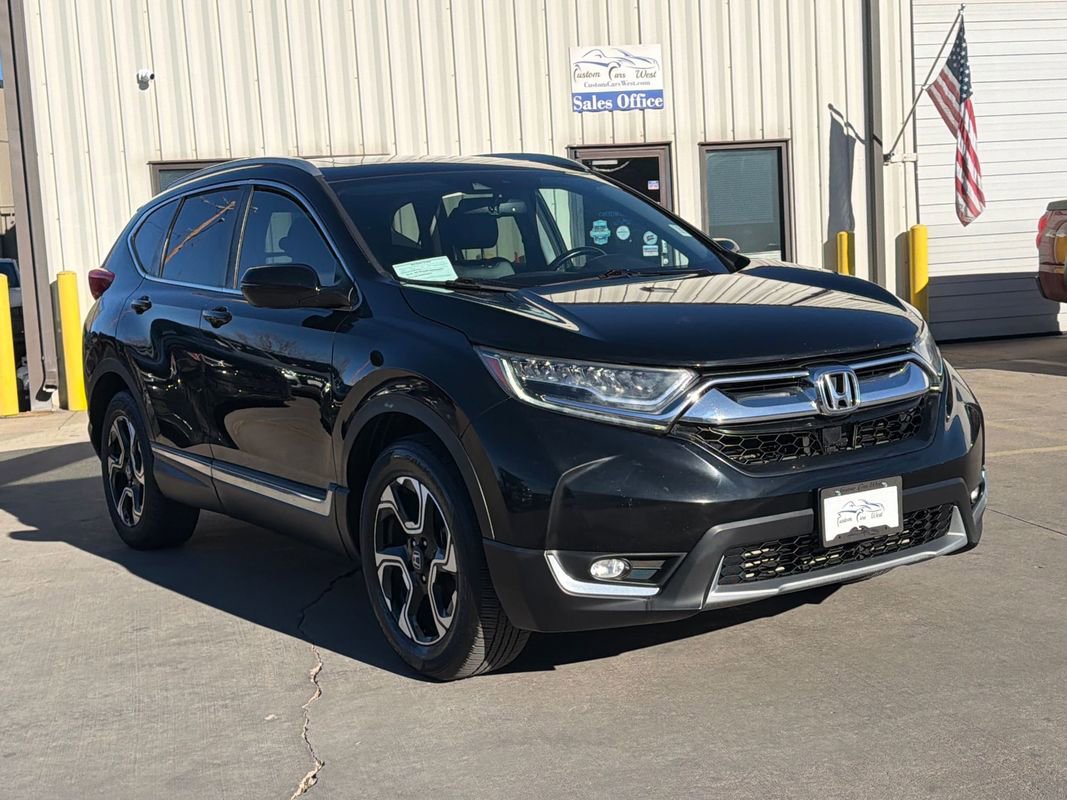 Used 2017 Honda CR-V Touring image 3