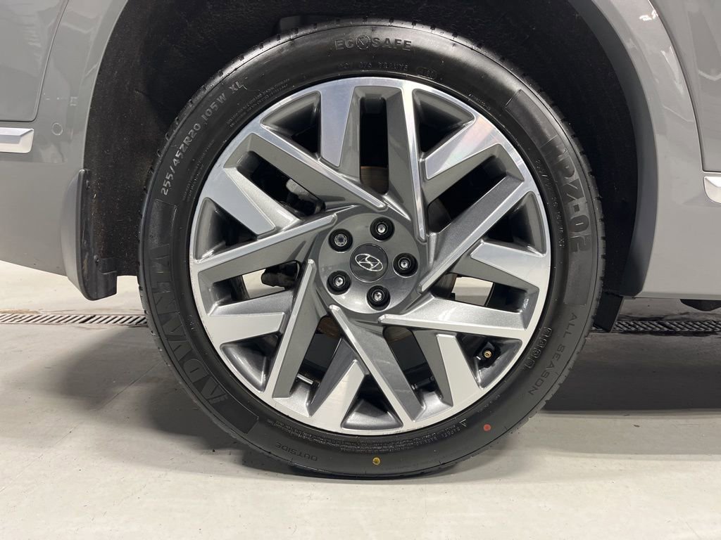 Used 2023 Hyundai Santa Fe Calligraphy image 42