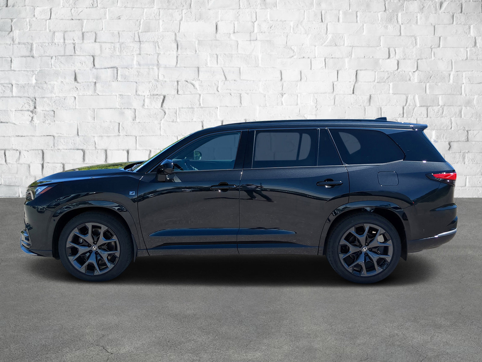 New 2026 Lexus TX 500h AWD image 7