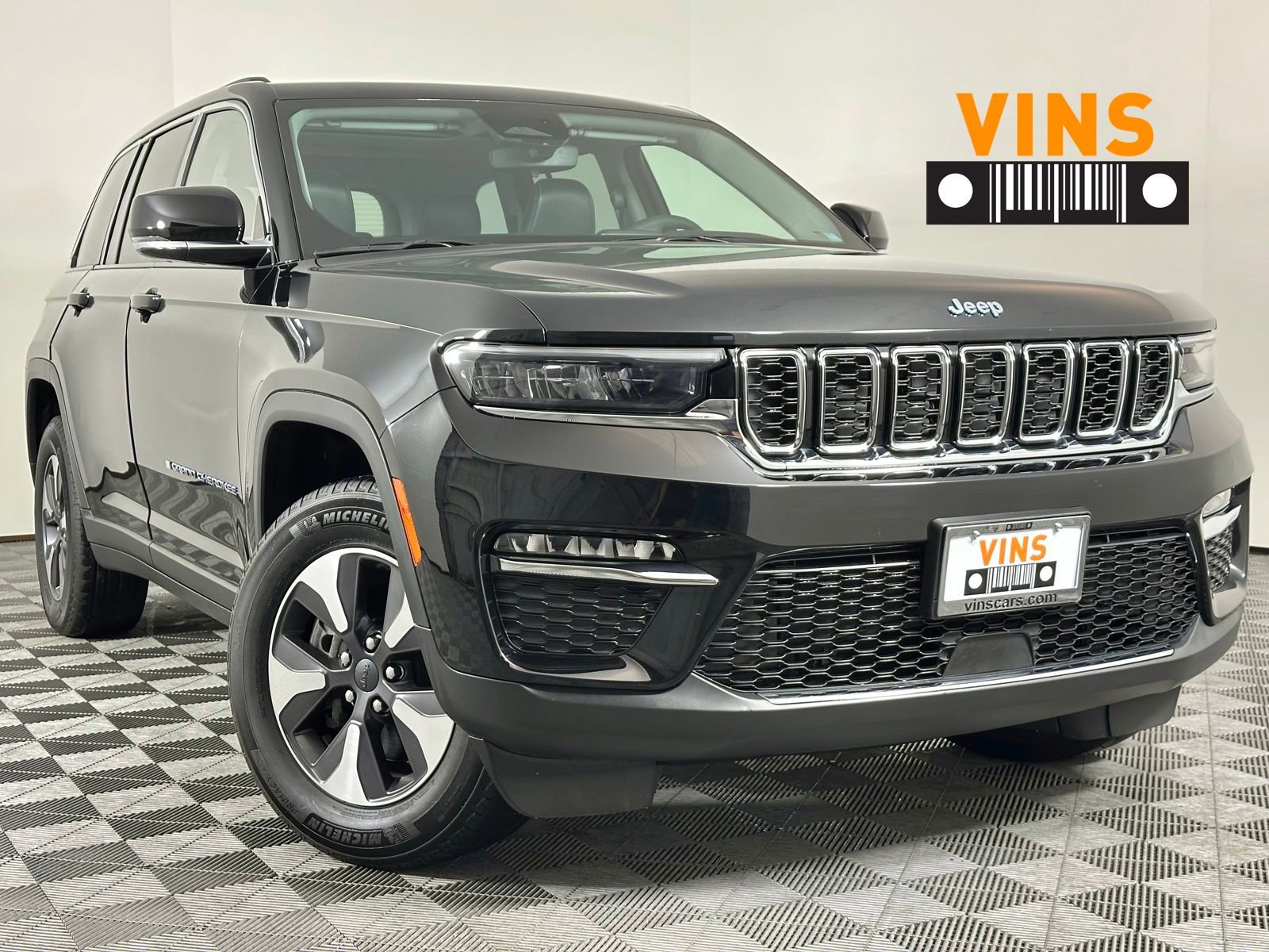 Used 2023 Jeep Grand Cherokee 4WD 4xe