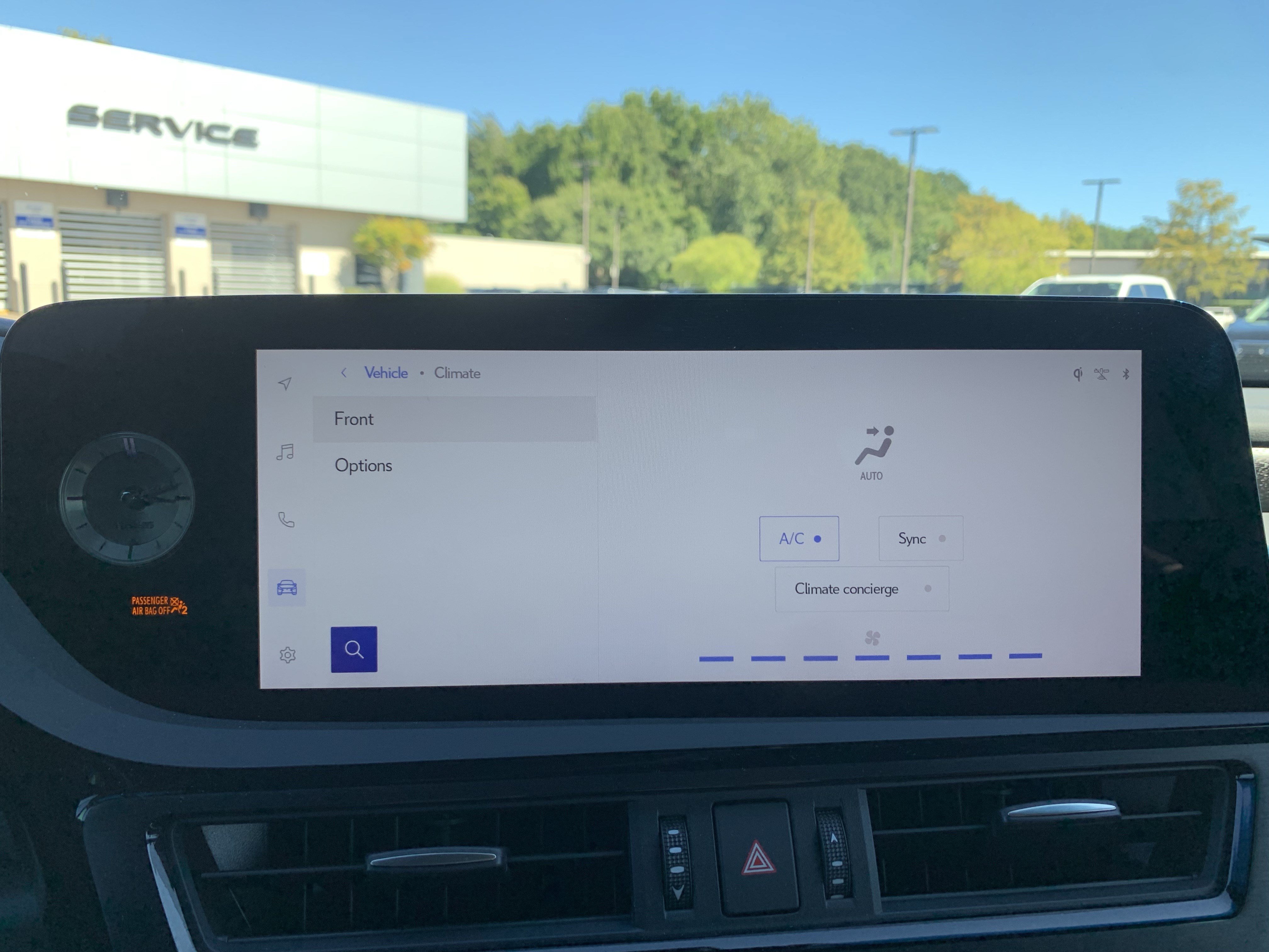 Used 2025 Lexus ES 350 Ultra Luxury FWD image 24