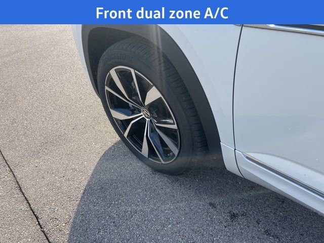 New 2026 Volkswagen Atlas Cross Sport SEL Premium R-Line image 5