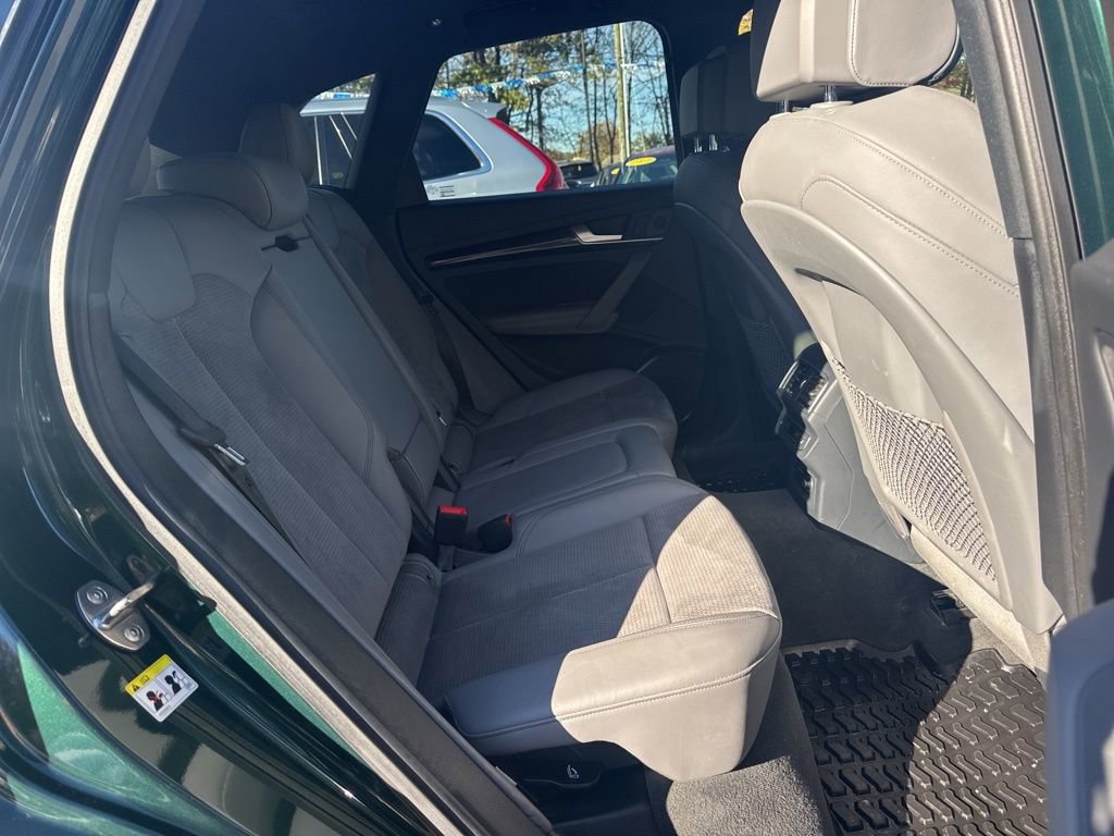 Used 2019 Audi SQ5 Premium Plus w/ Premium Plus Package image 33