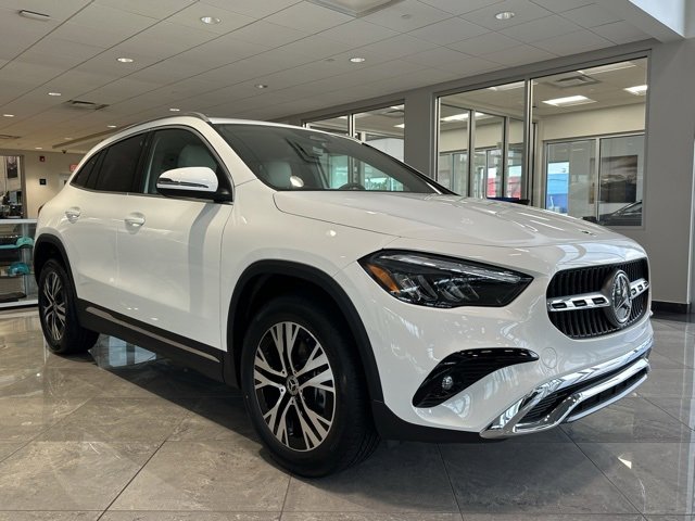 New 2025 Mercedes-Benz GLA 250 4MATIC