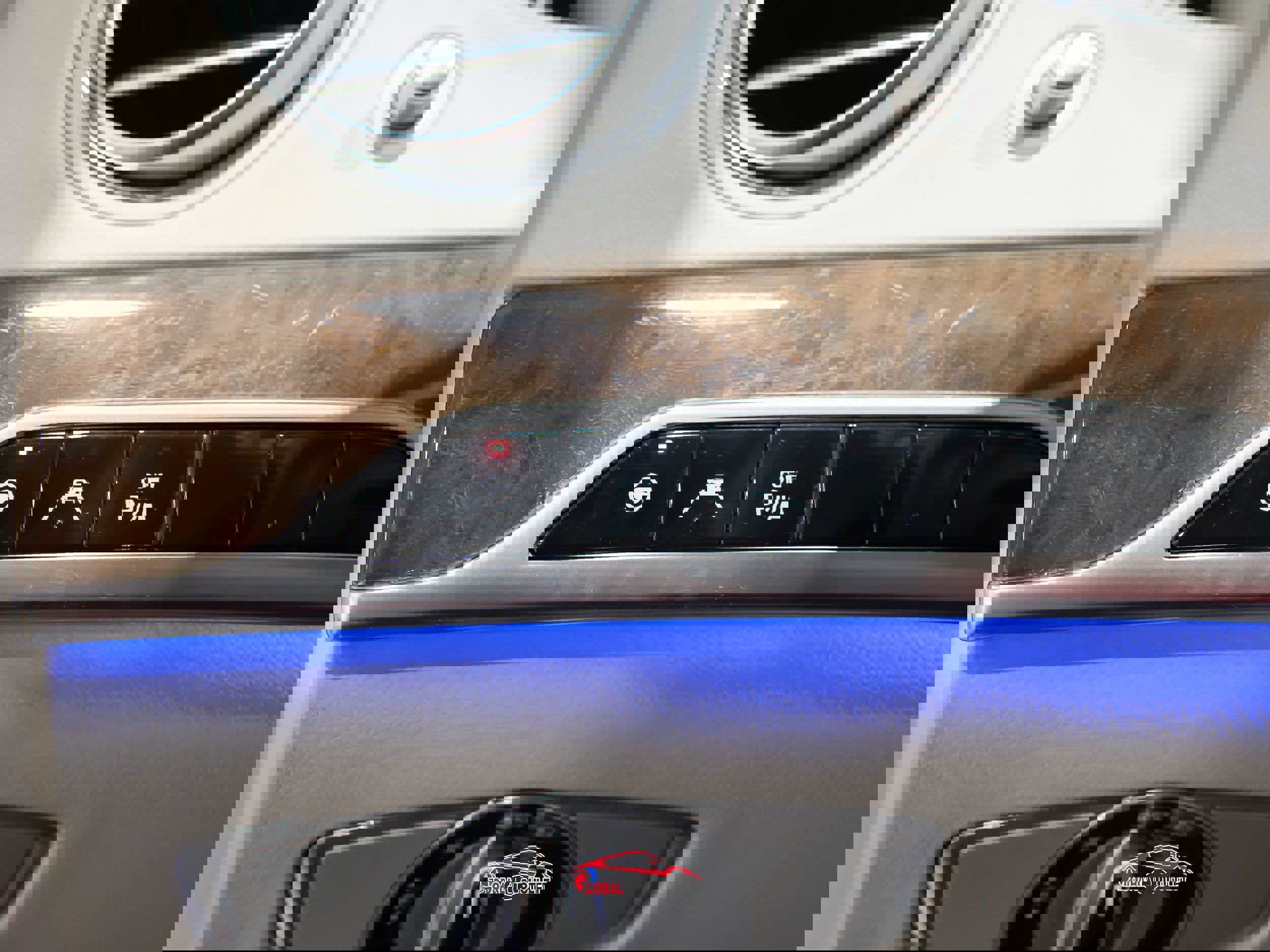 Used 2015 Mercedes-Benz S 550 Sedan image 40