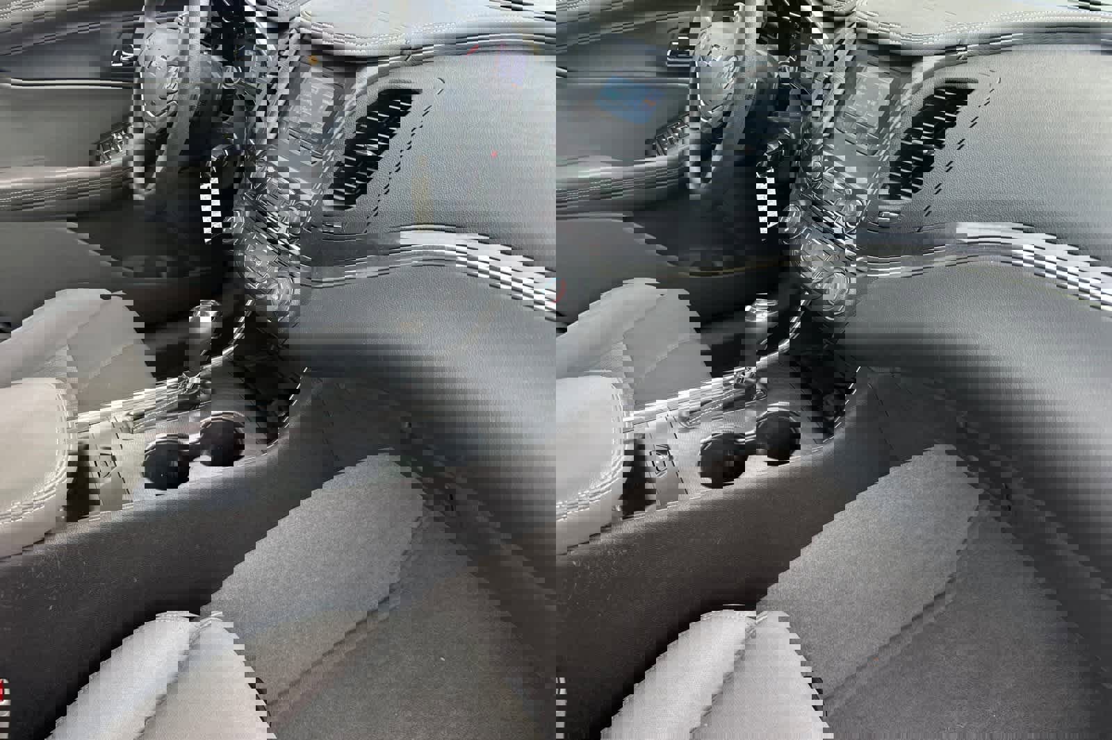 Used 2014 Chevrolet Impala LS w/ LS Convenience Package image 16